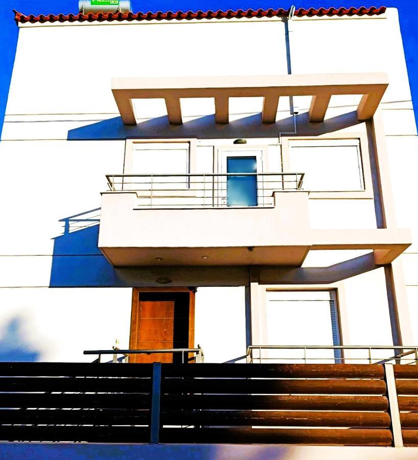 Vila Petros House Artemis - Near The Airport Exteriér fotografie